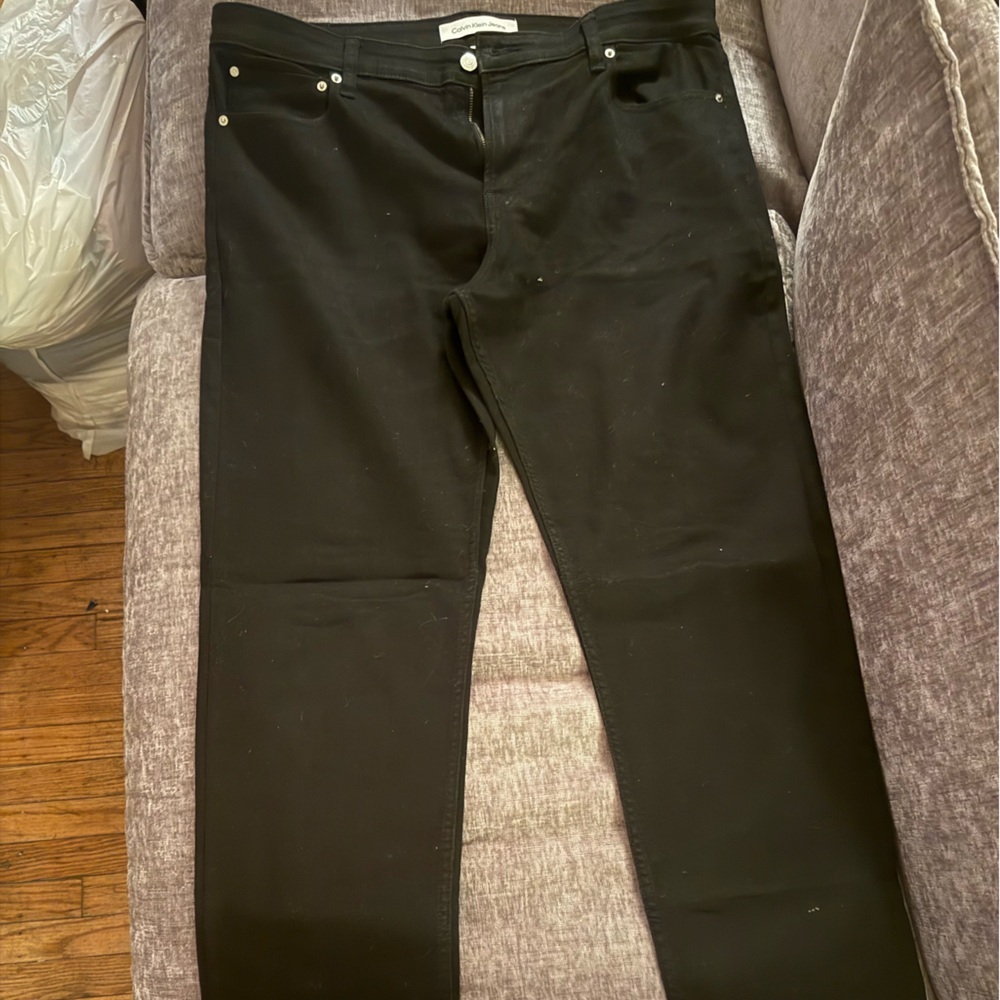 Calvin Klein Jeans Slim Fit - Black